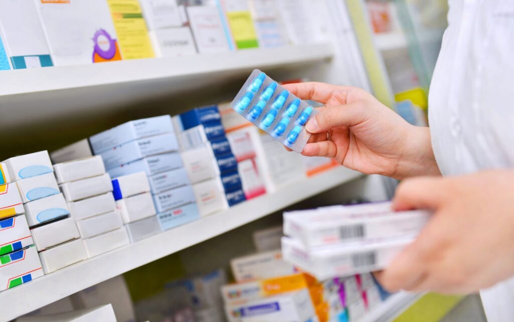 Pharmacy Storage with HTM71 Storage Solutions